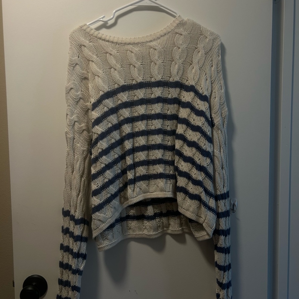 American Eagle Outfitters Cream and Blue Striped Sweater